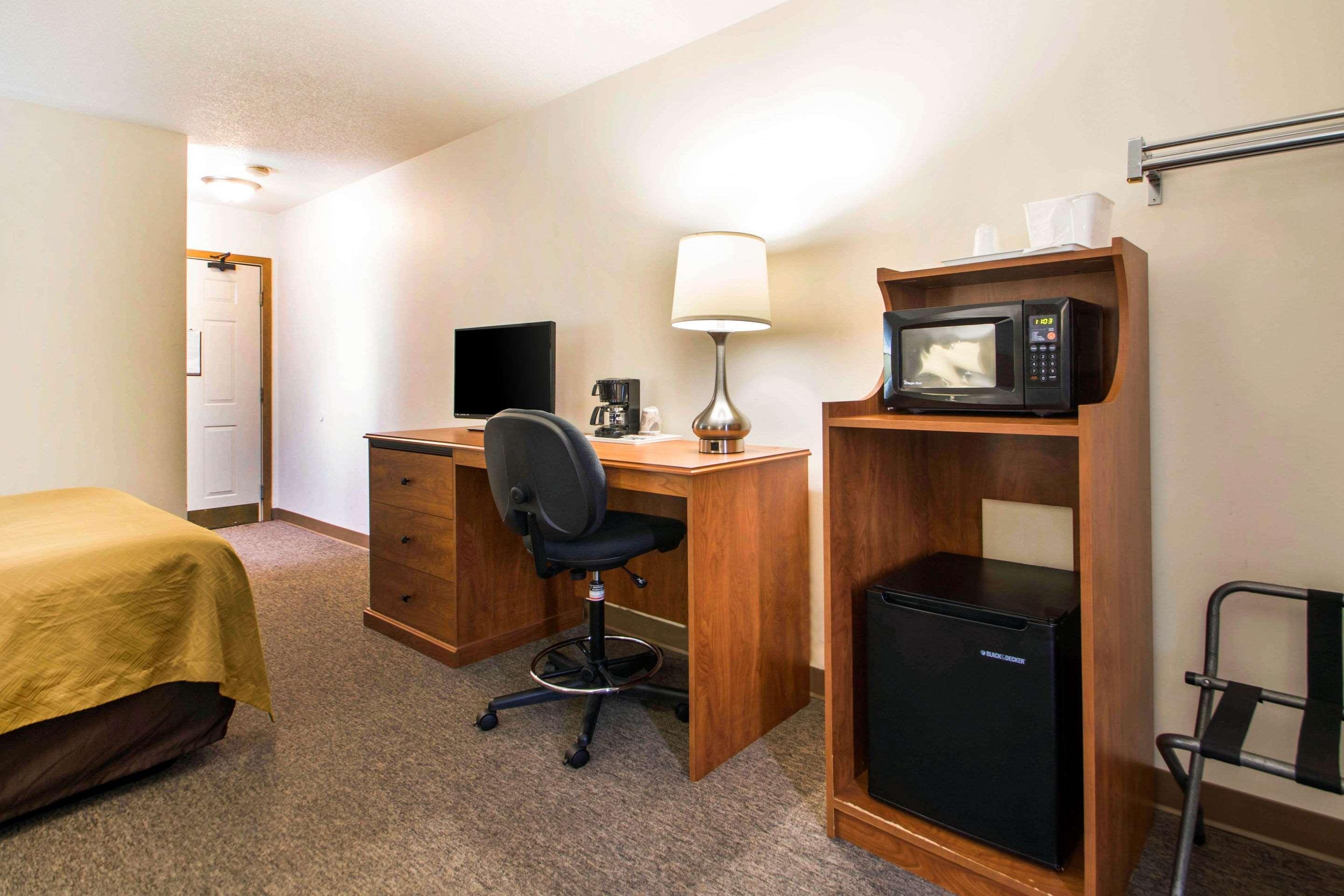 Hotel Clarion Pointe Tomah Exteriér fotografie
