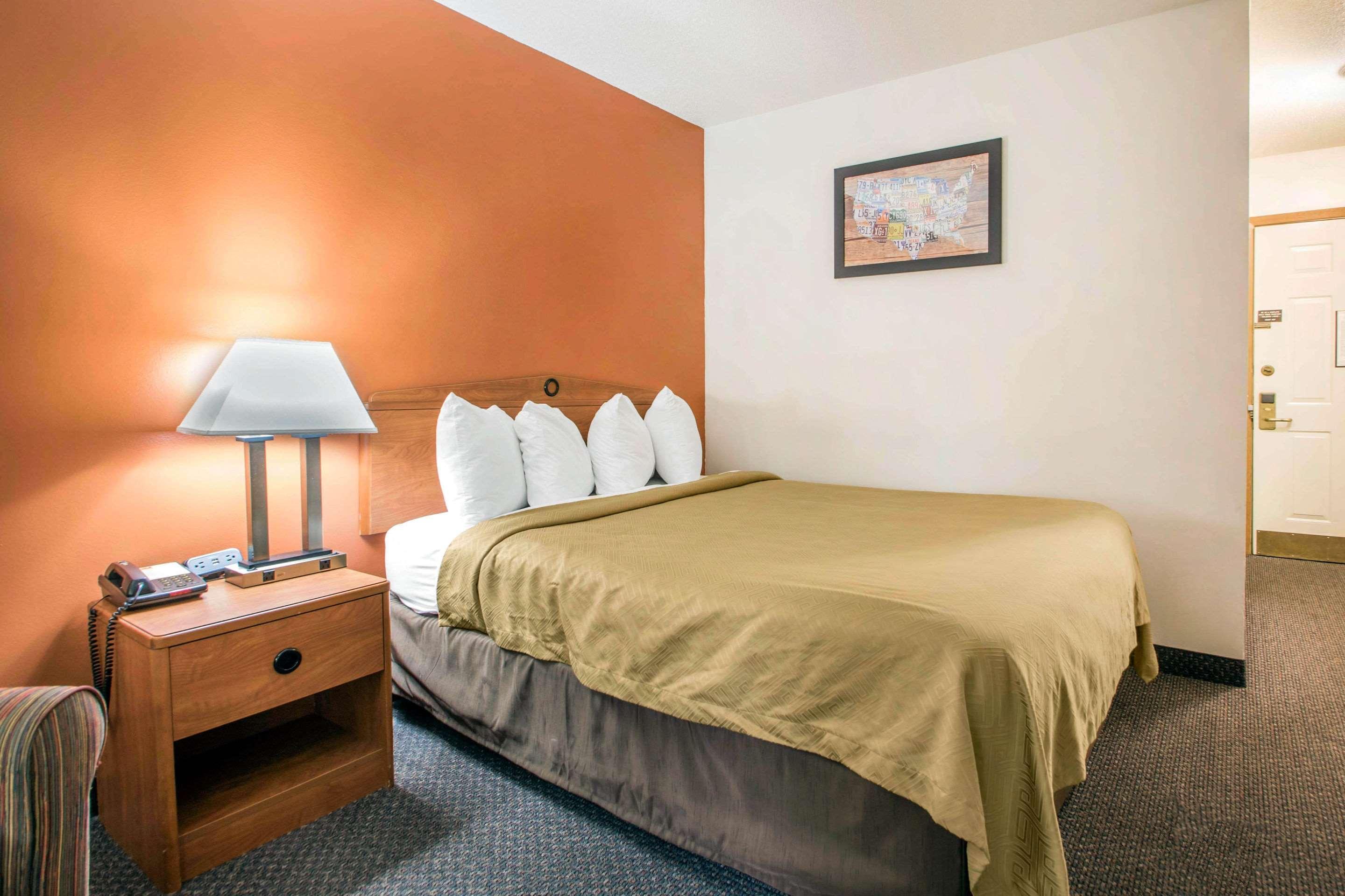 Hotel Clarion Pointe Tomah Exteriér fotografie